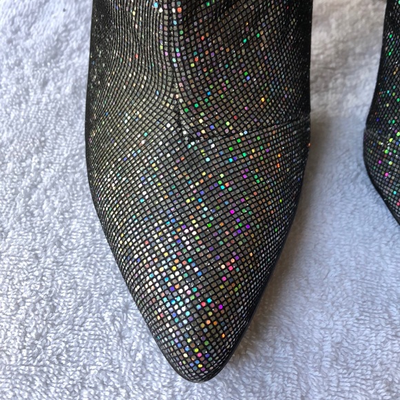 NEW! Steve Madden Iridescent glitter boots - Picture 4 of 8